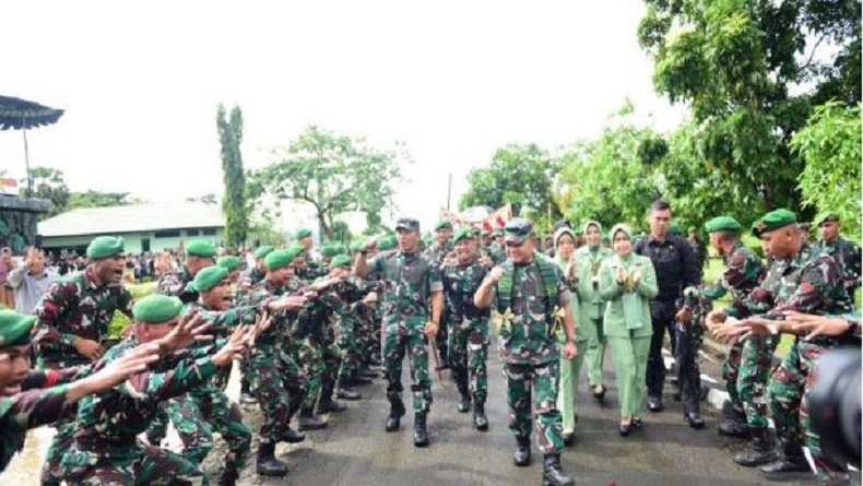 KSAD ke Markas Batalyon Infanteri 726/Tamalatea, Cek Kesiapan Pasukan Berangkat ke Papua