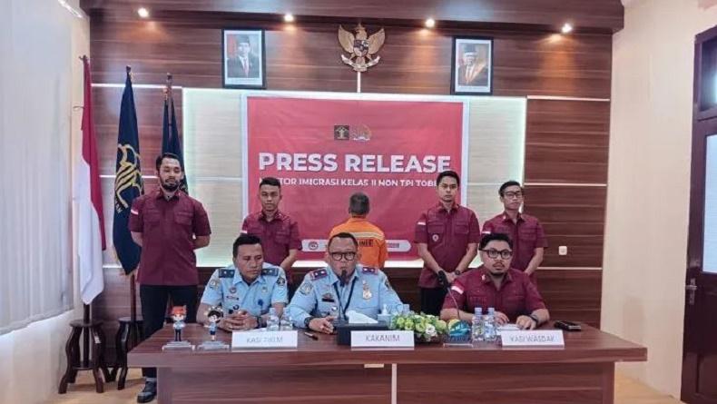 Langgar Izin Tinggal, WNA China di Halmahera Utara Dideportasi Imigrasi Tobelo