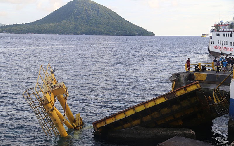 Selidiki Kapal Tabrak Dermaga Bastiong, Polisi Periksa GM ASDP Ternate