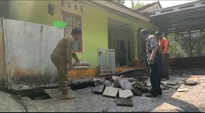 Longsor dan Tanah Bergerak di Dayeuhluhur Cilacap, Sejumlah Rumah Warga Rusak