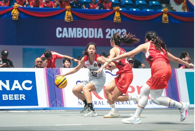 Fantastis! Timnas Basket Putri Indonesia Hajar Filipina 89-68 di SEA Games 2023