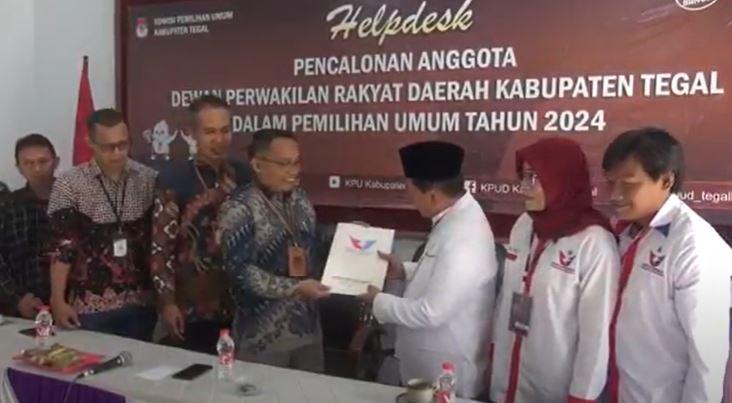 DPD Partai Perindo Tegal Daftarkan 50 Bacaleg ke KPU, Targetkan 1 Fraksi