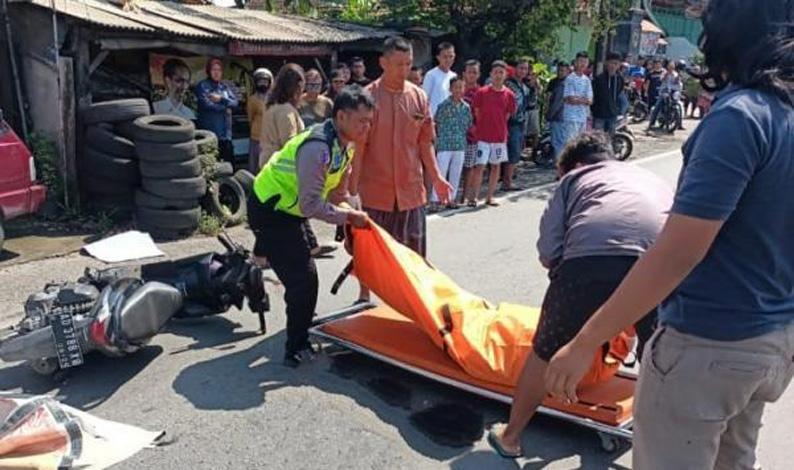 Tragis, Pengendara Motor Tewas Tabrak Pintu Mobil di Depan Mako Grup 2 Kopassus