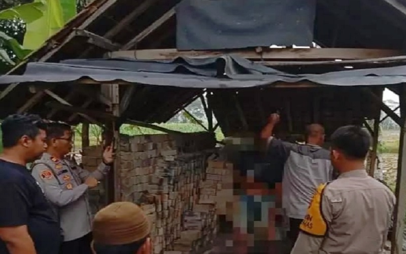 OKU Timur Heboh, Mayat Pria Tergantung di Bangsal Batu Bata