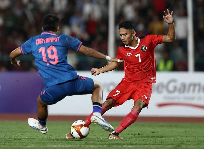 Salut! Marselino Ferdinan Berjuang Lawan Cedera Hamstring di Final SEA Games 2023