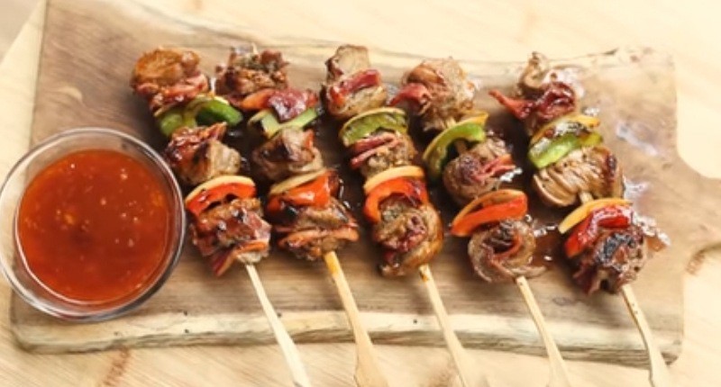 Cara Membuat Sate Shashilk dari Rusia, Bahan Utamanya Daging Sapi, Paprika dan Bombai
