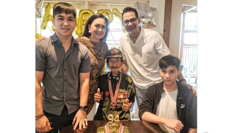 Ayahnya Rayakan Ultah Ke-94, Ari Wibowo Ungkap Rahasia Panjang Umur