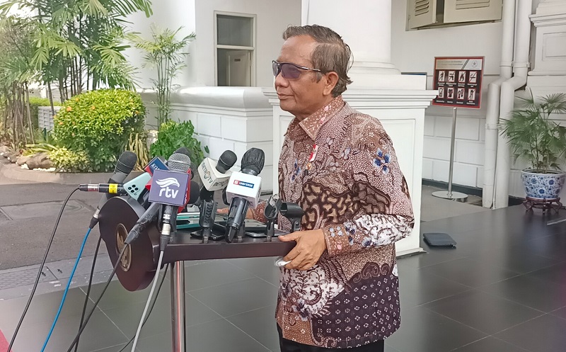 Mahfud Lapor Kasus BTS ke Jokowi, Ungkap Masalah Muncul sejak Johnny G Plate Jabat Menkominfo