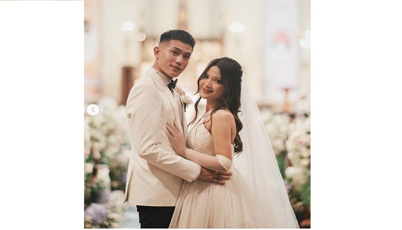 Baru 5 Bulan Menikah, Julian Jacob dan Mirriam Eka Umumkan Kelahiran Anak Pertama 