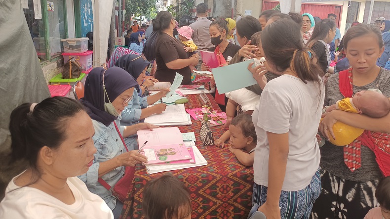 MNC Peduli dan Puskesmas Petojo Utara Beri Penyuluhan Stunting kepada Para Ibu