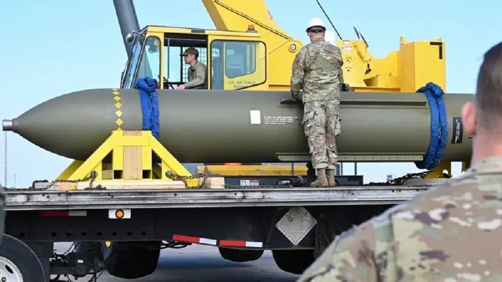 Ini Dia Bom Dahsyat AS untuk Musnahkan Fasilitas Nuklir Iran, Bisa Menembus Bawah Tanah?