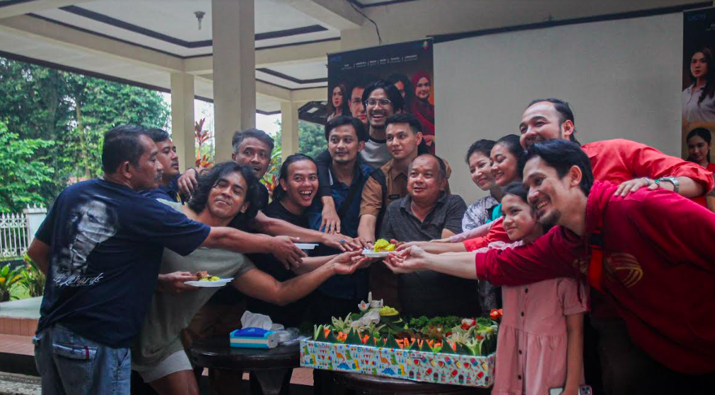 Tayang Perdana, Para Pemain dan Kru Sinetron Cinta Lama Bersatu Kembali Gelar Syukuran 
