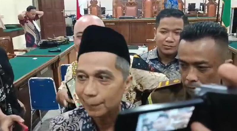  Divonis 10 Tahun Penjara, Mantan Rektor Unila Karomani: Mudah-mudahan Sehat Menjalaninya