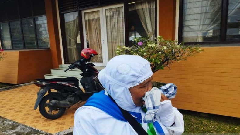 Cerita Inspiratif Jemaah Haji asal Deli Serdang, Jual Cabai hingga Nabung demi Bisa ke Tanah Suci