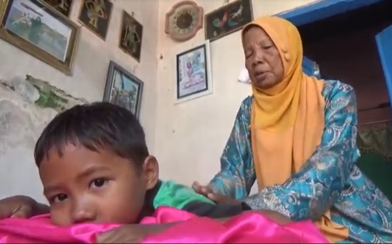 Kisah Nenek Solati, Perempuan asal Jombang Sukses Naik Haji dari Hasil Mijit 