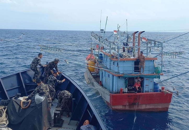 Alihkan Hasil Tangkapan di Laut Aru, 3 Kapal Ikan Diamankan KKP