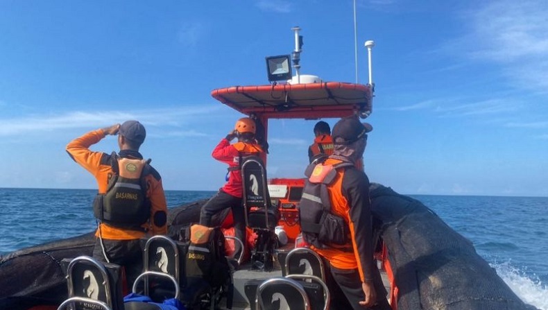 Kapal Motor Mati Mesin di Perairan Bulukumba, Nasib 10 Nelayan Belum Diketahui