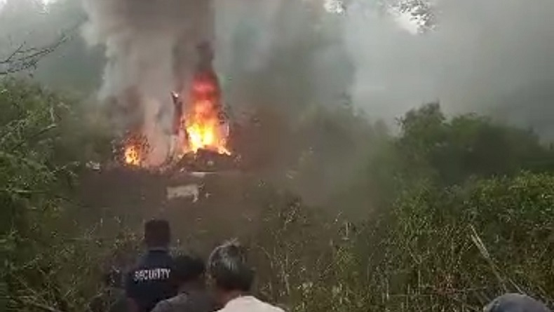 Helikopter Latih TNI AD Jatuh di Ciwidey, Kadispenad: Seluruh Kru Selamat