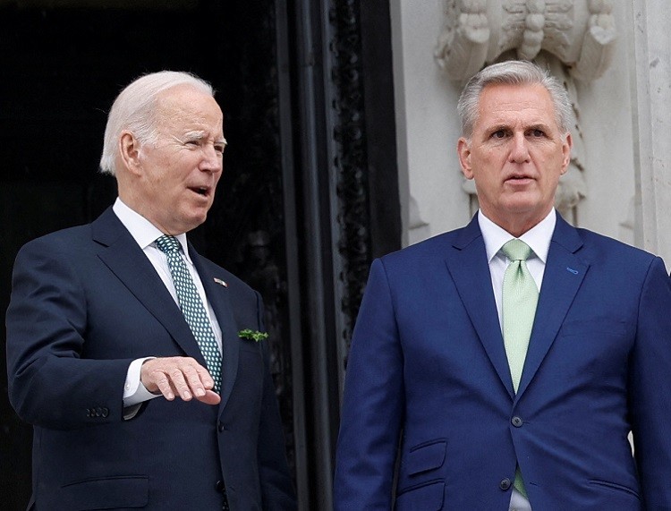 Presiden dan Ketua DPR AS Sepakat Naikkan Plafon Utang Sebesar Rp51.027 Triliun 