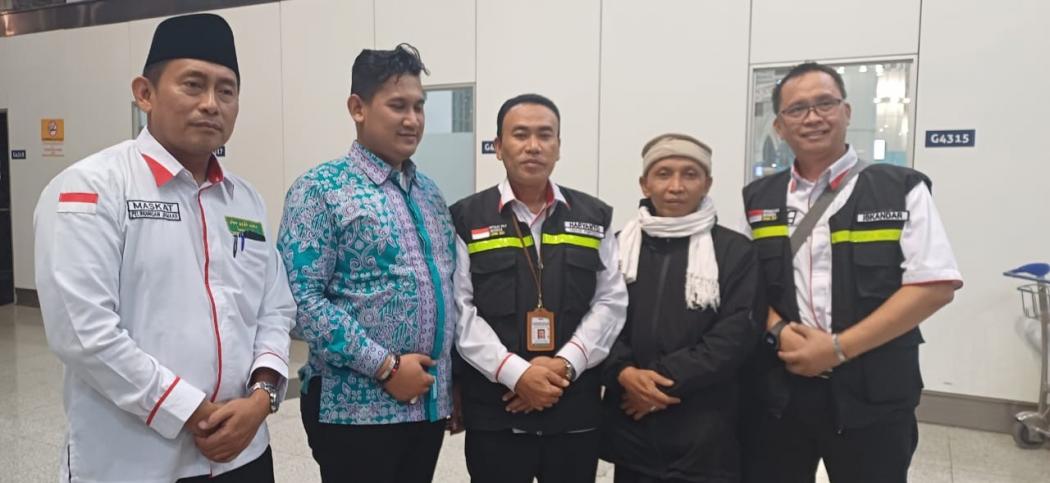 Cerita Jemaah Haji Asal Solo Ditahan 4 Jam di Arab Saudi Gegara Pakai Visa Umrah