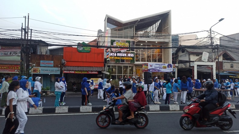 Ikut Senam Sehat Partai Perindo, Ibu-ibu di Kemayoran Kegirangan