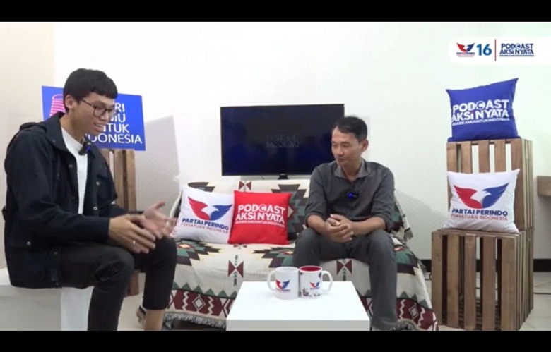 Skill Wajib Sportscaster Sepak Bola Zaman Now, Salah Satunya Menguasai Jargon!