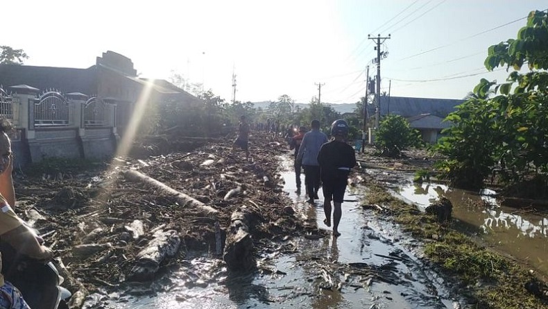 Tragis, Nenek di Parigi Moutong Tewas Terseret Arus usai Coba Seberangi Banjir