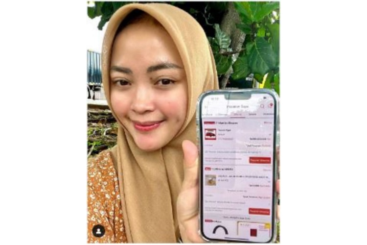 Heboh! Wanita Asal Jakarta Terima Mobil Agya Rp1 dari Flash Sale Rp1 Shopee