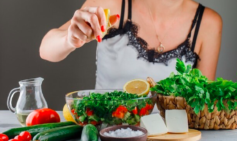 Bukan Cuma Batasi Garam, Begini Cara Diet Sehat untuk Penderita Hipertensi 