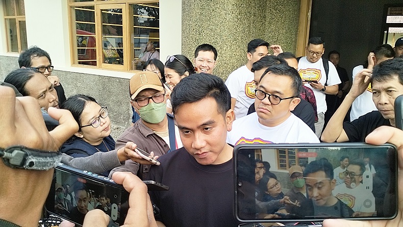 Elektabilitas Melejit di Survei Cagub DKI Jakarta, Gibran: Saya Tak Muda Lagi