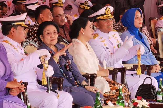 Di Depan Panglima TNI, Megawati Minta Indonesia Perbanyak Alutsista Maritim Produksi Lokal