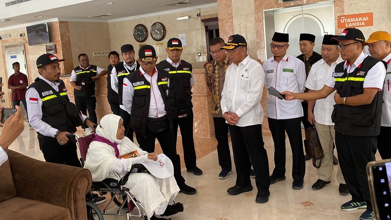 Menko PMK Soroti Toilet yang Sering Bermasalah saat Wukuf di Arafah: Nanti Saya Cek