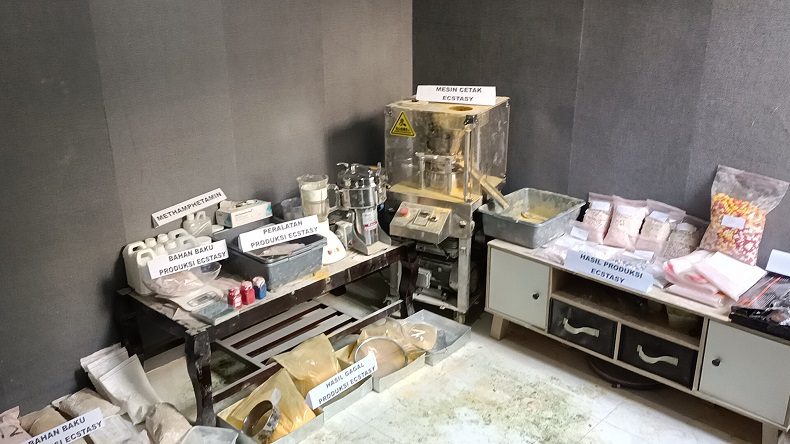 Penampakan Mesin Pembuat Pil Ekstasi di Tangerang, 30 Menit Bisa Hasilkan 3.000 Butir