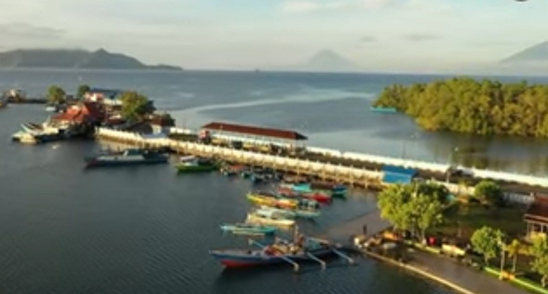 Kampung Unik di Maluku Utara, Singgah ke Desa Terpencilnya Punya Pemandangan Pantai seperti Kristal