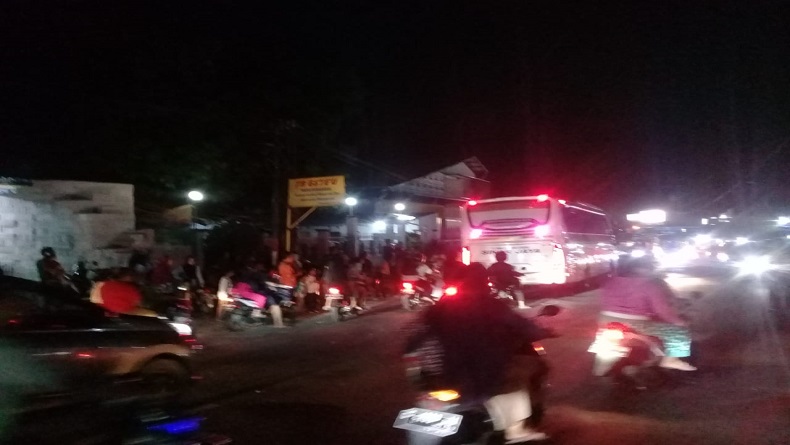 Demam Telolet Merebak di Pemalang, Anak-anak Tunggu Suara Klakson Basuri