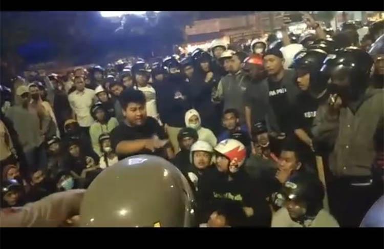 Kapolda DIY Turun ke Jalan Tenangkan Ratusan Massa Tawuran di Jogja