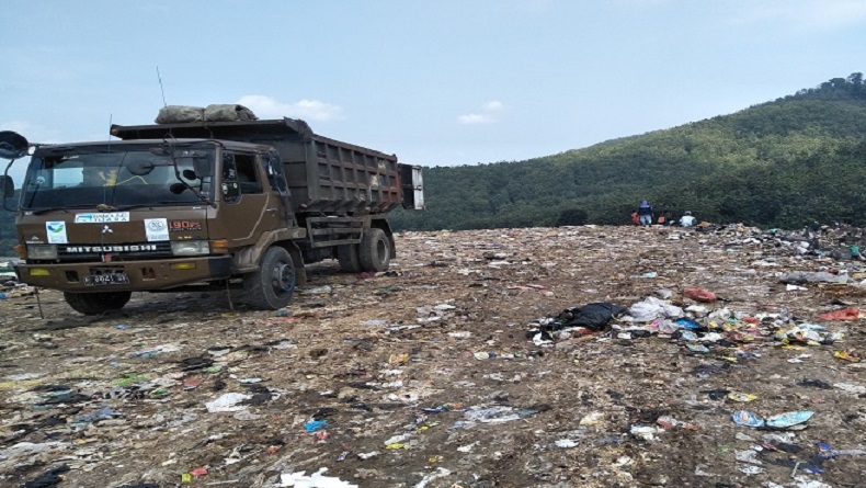 Air Lindi TPA Sarimukti KBB Cemari Perairan Warga, Diduga Limbah Sengaja Dibuang