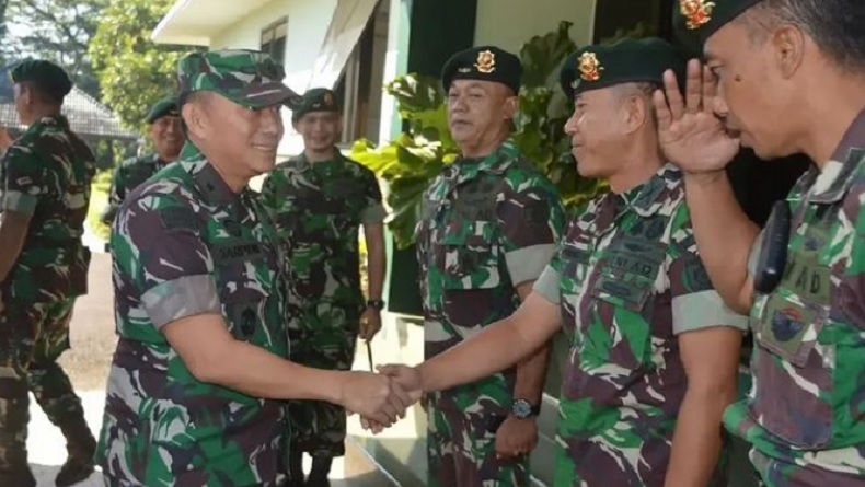 Sertijab, Mayor Inf Dian Dessiawan Setyadi Resmi Jabat Komandan Yonif Raider 509 Kostrad