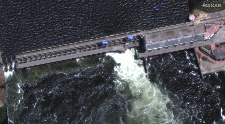 Bendungan di Ukraina Dibom Picu Banjir, Ancam Pembangkit Tenaga Nuklir