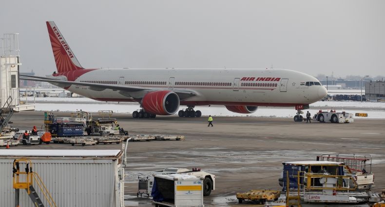 Pesawat Boeing 777 Air India Tujuan San Francisco AS Bawa 244 Orang Mendarat Darurat di Siberia