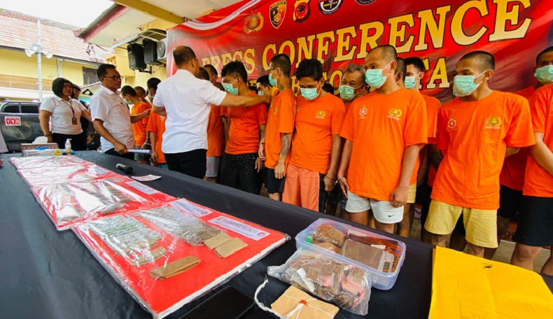 33 Tersangka Narkotika Modus Tempel di Bogor Dibekuk, 4 Orang Residivis