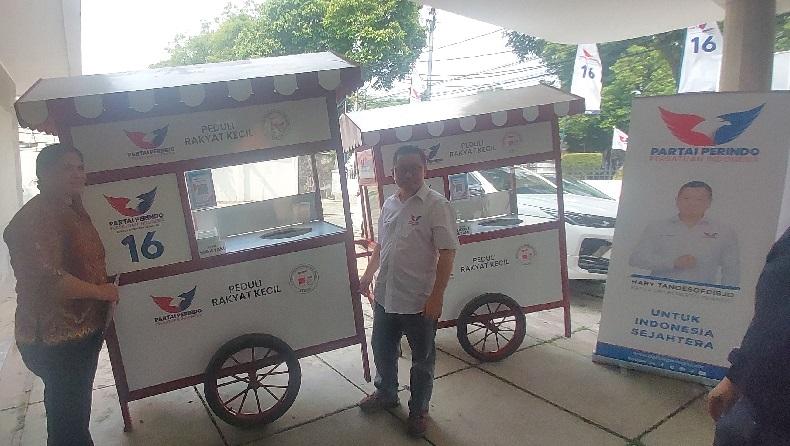 Bacaleg Partai Perindo Sebut Pembagian Gerobak Gratis Tingkatkan Kesejahteraan Rakyat