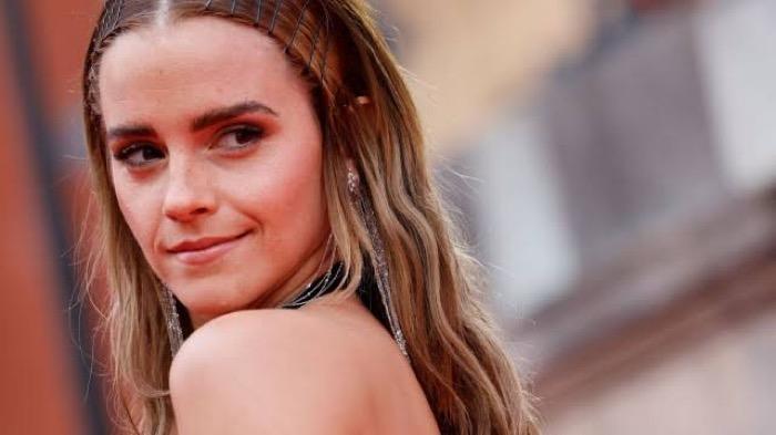 7 Tips Belajar ala Emma Watson, Si Cerdas Pemain Hermione Granger