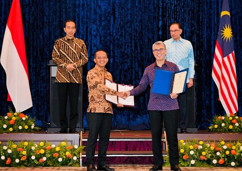 Indonesia-Malaysia Sepakat Genjot Promosi Investasi EBT dan Hilirisasi 