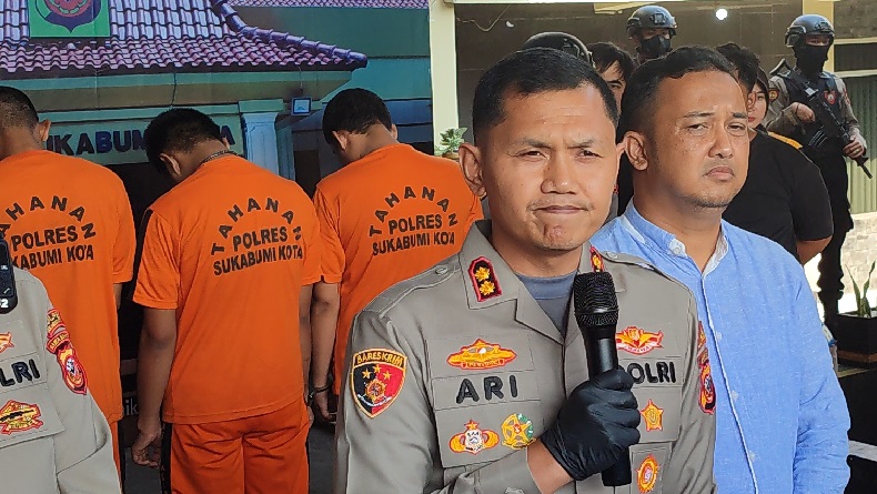 8 Gadis Sukabumi Dijual sebagai PL dan Terapis Pijat Plus via MiChat