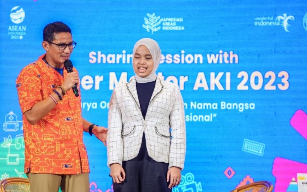 Bersama Putri Ariani di Purwokerto, Sandiaga Uno Optimistis Banyak Talenta Ekraf Musik Wujudkan Indonesia Emas