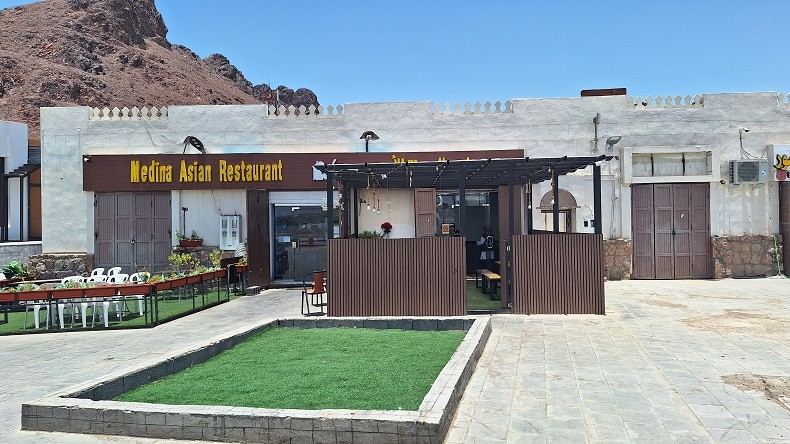 Ada Warung Bakso di Depan Masjid Nabawi, Ini Lokasinya