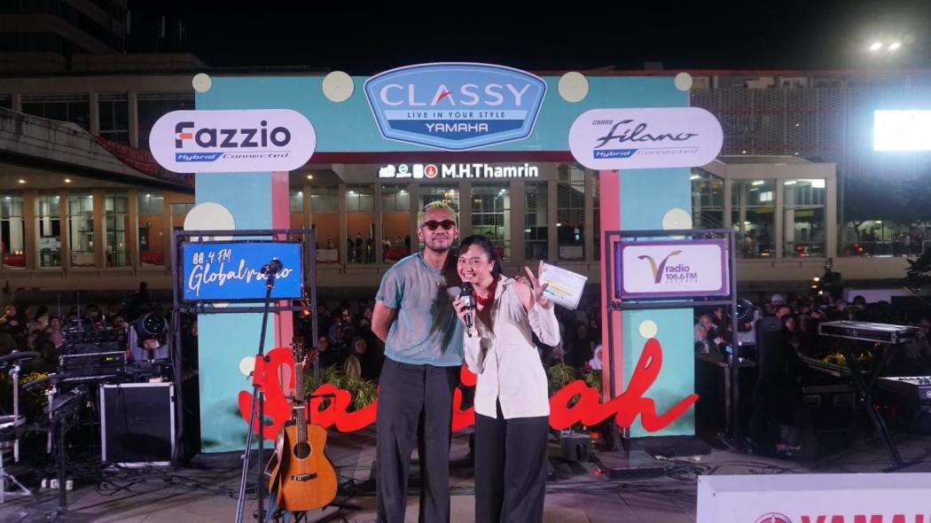 Oslo Ibrahim dan Dendi Nata Menghipnotis Penonton Globalkustik