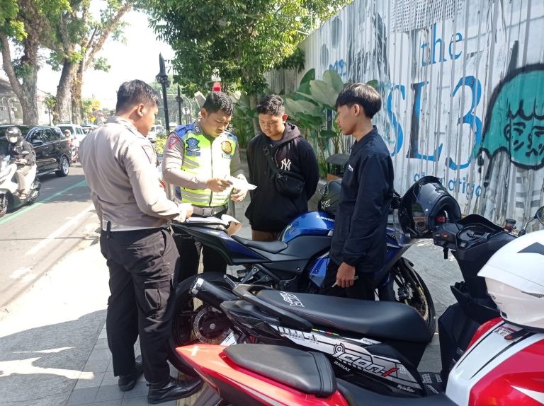 5 Kreator Konten Diamankan Polisi saat Naik Motor, Buat Konten Tak Mendidik