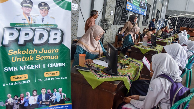 Tercium Dugaan Praktik Curang PPDB di Kota Bandung, jika Terbukti 700 Siswa Dirugikan